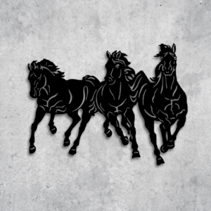 3 Horses